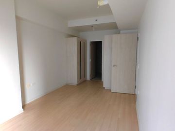 2-Bedroom with Balcony in Mandani Bay