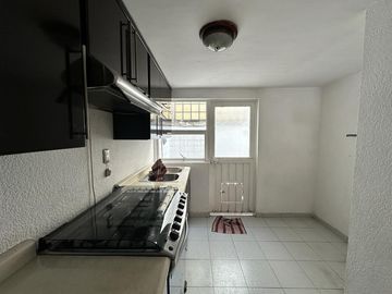 CASA EN VENTA FRACC. LOS CEDROS AVE. GUADALUPE VICTORIA EN METEPEC