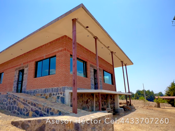 Venta de Finca 2 Casas 2 Cabañas Patzcuaro San Pedro CAMPESTRE