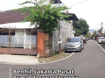 Rumah Hoek Bagus Terawat Strategis Pejompongan Benhil Jakarta Pusat