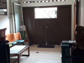 Rumah Hoek Bagus Terawat Strategis Pejompongan Benhil Jakarta Pusat