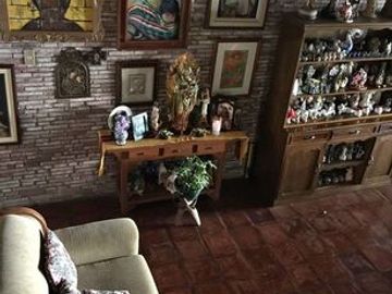 For Sale/for Lease: Overlooking Mansion in Tagaytay