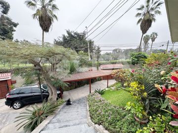 VENTA HERMOSA CASA LA PLANICIE