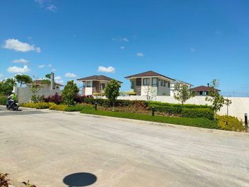 3 bedroom House and Lot for sale