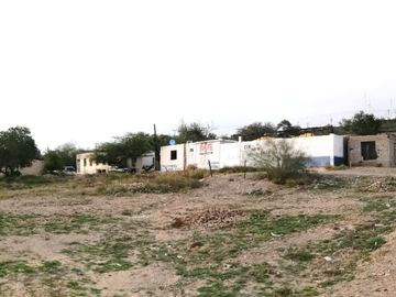 SE VENDE TERRENO