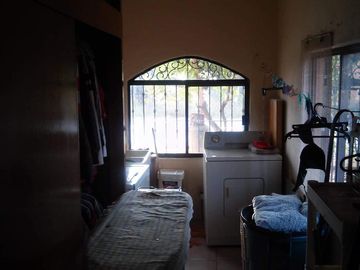CASA EN VENTA EN CERRALVO, NL, ZONA CENTRO, INCLUYE 2 LOC COMERCIALES, COLONIAL