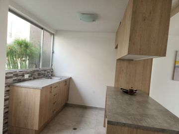 Casa en venta en Conocoto Valle de los chillos.