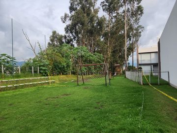 Casa en venta en Conocoto Valle de los chillos.