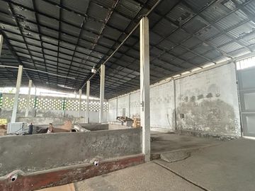 POSORJA A LADO DE NIRSA VENDO GALPON INDUSTRIAL PARA PROCESAMIENTO DE MARISCOS