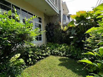 Rumah 2 Lantai Area Lembah Cinere Indah Dekat Pintu Toll Brigif