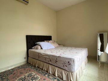 Rumah 2 Lantai Area Lembah Cinere Indah Dekat Pintu Toll Brigif