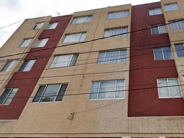 Oportunidad De Remate Bancario En Cda. Francisco Moreno número 5; Colonia Villa Gustavo A. Madero Alcaldía Gustavo A. Madero-CDMX