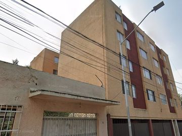 Oportunidad De Remate Bancario En Cda. Francisco Moreno número 5; Colonia Villa Gustavo A. Madero Alcaldía Gustavo A. Madero-CDMX