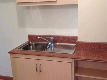 For Rent to Own Condo Apartment Condominium 2BR 2bedrooms schools De la sale UP Manila UE Lyceum Ateneo NU Letran near SM Unit 2BR 2Bedroom Ready for 