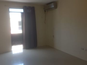 En venta casa de 3 dormitorios en Urb. Veranda, Avenida Narcisa de Jesus