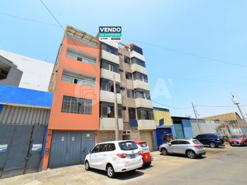 VENDO HOSPEDAJE, ALTAMENTE RENTABLE!!!