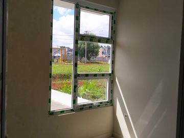 Cluster Siap Huni dalam Perumahan Besar Free Biaya2 Di Bedahan,Depok