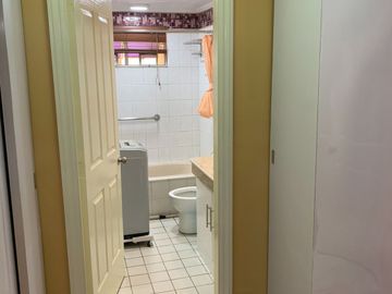 Le Domaine Salcedo Village 1BR Bedroom for sale in Makati Metro Manila