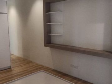 Classic Townhouse for sale in Project3 QC w/ 4 Bedrooms near Kalayaan Ave