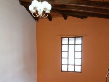 Casa de venta en Sangolqui, casa independiente ubicada en zona segura
