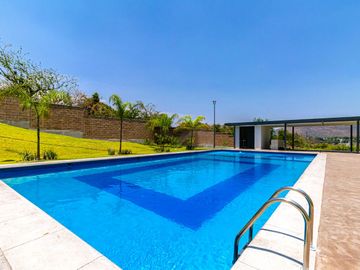 DEPA CON ALBERCA Y SEGURIDAD CERCA DE CUERNAVACA EN VENTA