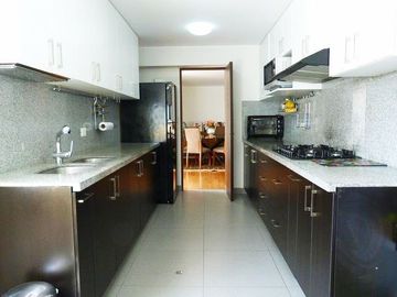 Av REYNALDO VIVANCO 1 piso 5 CHACARILLA, SURCO