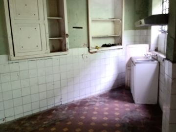 Casa en venta como terreno
