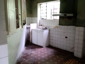 Casa en venta como terreno