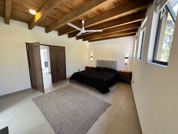 BONITA CASA CON EXCELENTE UBICACION