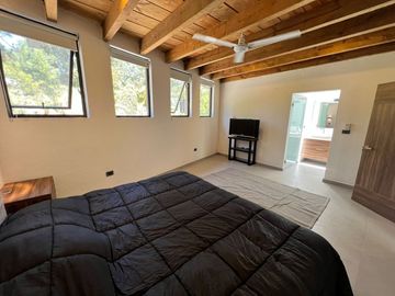 BONITA CASA CON EXCELENTE UBICACION