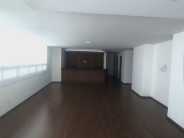 DEPARTAMENTO EN VENTA EN TORRE DIAMANTE SOBRE AVENIDA CHAPULTEPEC ESQUINA CON ROCHA CORDERO FRENTE AL TANGAMANGA I
