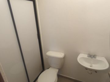 DEPARTAMENTO EN VENTA EN TORRE DIAMANTE SOBRE AVENIDA CHAPULTEPEC ESQUINA CON ROCHA CORDERO FRENTE AL TANGAMANGA I