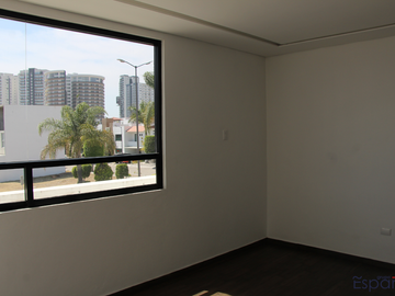 Casa en venta en Lomas de Angelópolis, Cluster 11.11.11