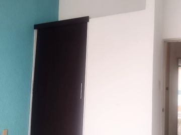 Casa en excelentes condiciones equipada con poco uso