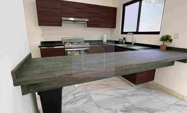 CASA EN VENTA 4 RECÁMARAS CANCÚN