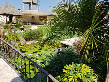 Casa en condominio con alberca en lomas de Jiutepec Morelos