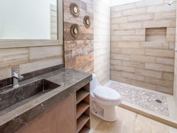 Casa en condominio con alberca en lomas de Jiutepec Morelos