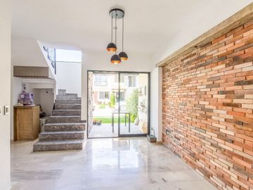 Casa en condominio con alberca en lomas de Jiutepec Morelos
