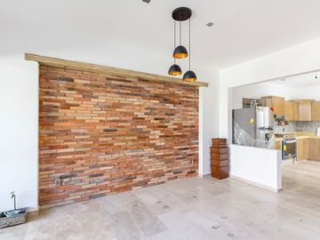 Casa en condominio con alberca en lomas de Jiutepec Morelos