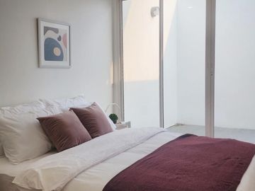Newly townhome for sale best location in downtown nearby Chiangmai University