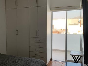 Vendo Hermoso Dúplex 270m2 Chacarilla Surco