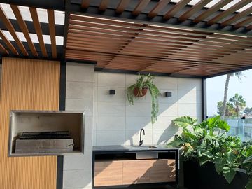 Vendo Hermoso Dúplex 270m2 Chacarilla Surco