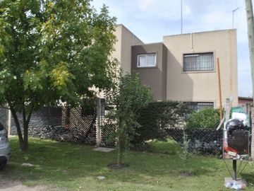 Pilar - Venta - Casa Tipo Americana
