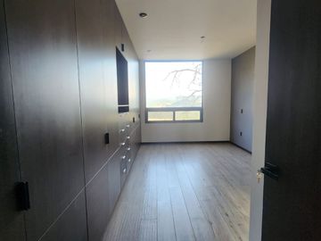 Venta excelente casa en altozano con terminados residénciales
