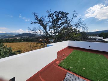 Venta excelente casa en altozano con terminados residénciales
