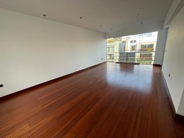VENDO MODERNO PENTHOUSE EN CHACARILLA - SAN BORJA