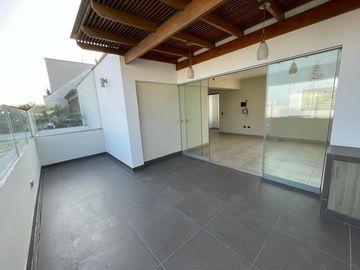 VENDO MODERNO PENTHOUSE EN CHACARILLA - SAN BORJA