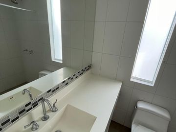 VENDO MODERNO PENTHOUSE EN CHACARILLA - SAN BORJA