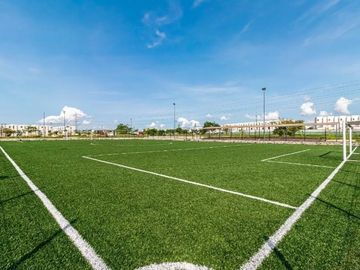 casa en venta en xochitepec con amberca y canchas de tenis padel, fut 7