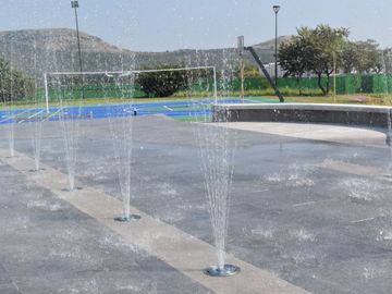 casa en venta en xochitepec con amberca y canchas de tenis padel, fut 7